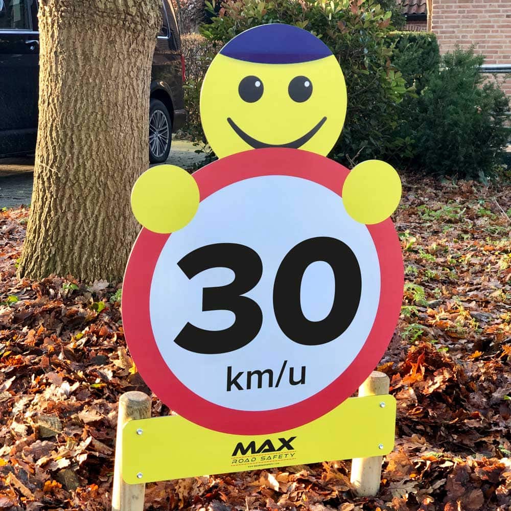 Max Road Safety verkeerspoppetje
