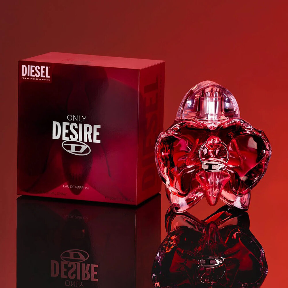 Diesel Only Desire Eau de Parfum Amber Vanilla Gourmand fragrance with vanilla orchid, Bourbon vanilla, praline and amber woods