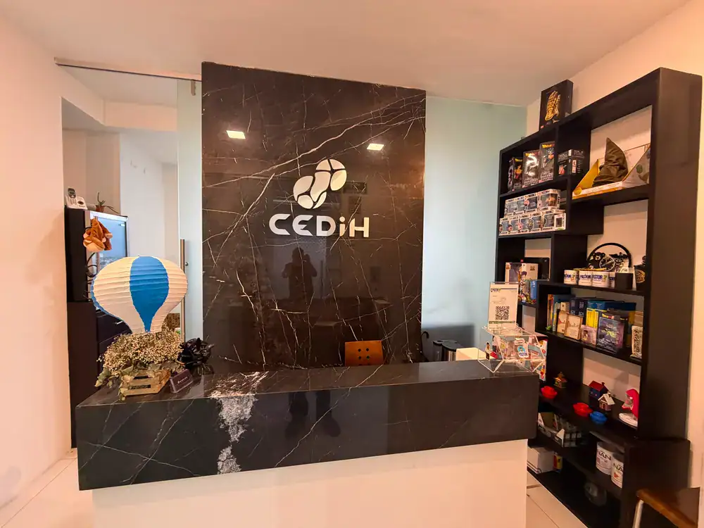 Recepción de la clínica CEDIH, consultorio de cirugía pediátrica en Puebla