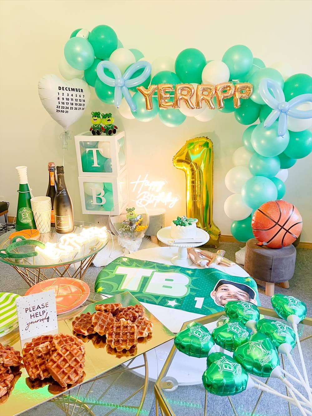 横浜エクセレンス推し活TBトレイボイド