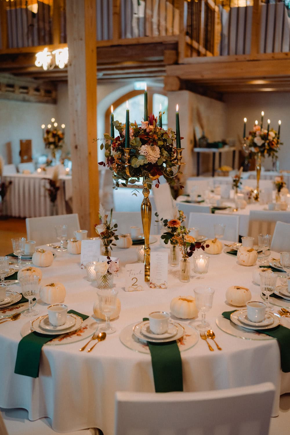 Tischdekoration im Hamerschloss Stodl Schmidmühlen