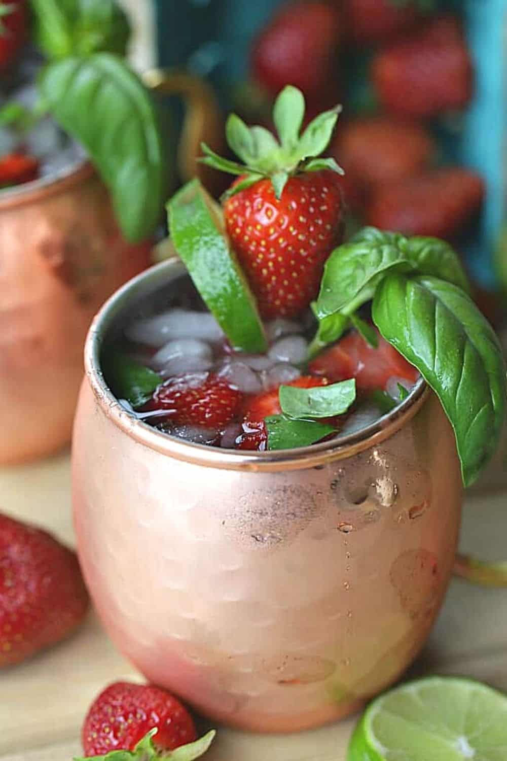 Best Moscow Mule Recipe - How to Make Easy Moscow Mule Cocktail