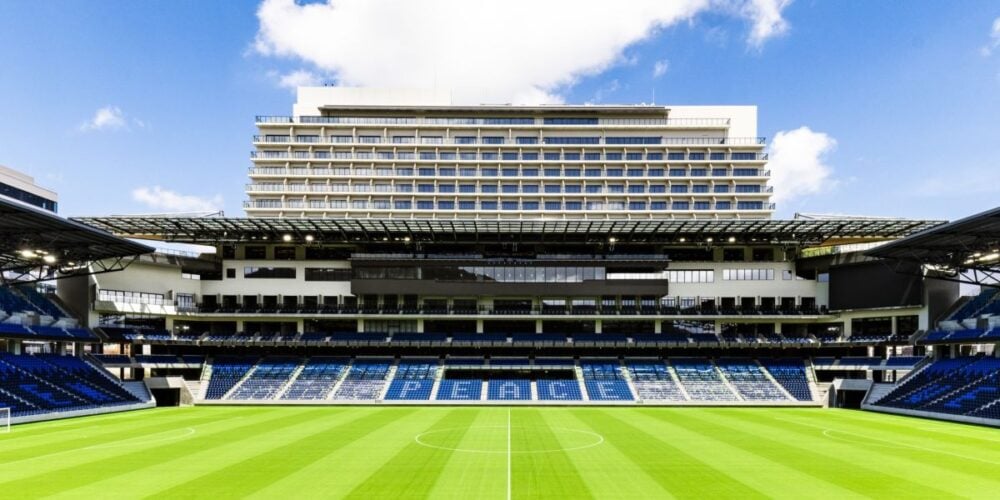 長崎スタジアムシティホテルとスタジアム