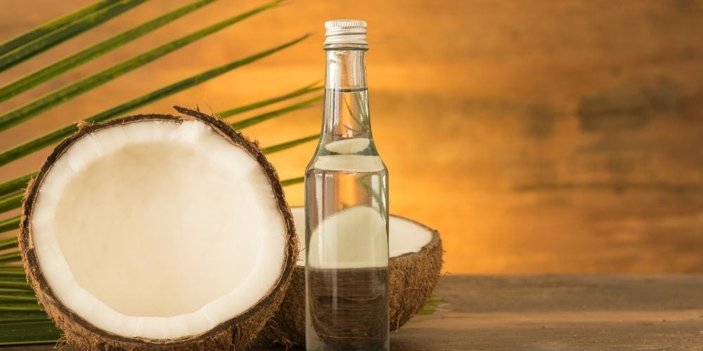 น้ำมันมะพร้าวสกัดเย็น (Fractionated Coconut Oil)
