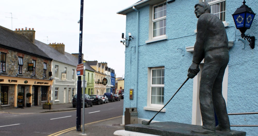 3_BillClinton-statue