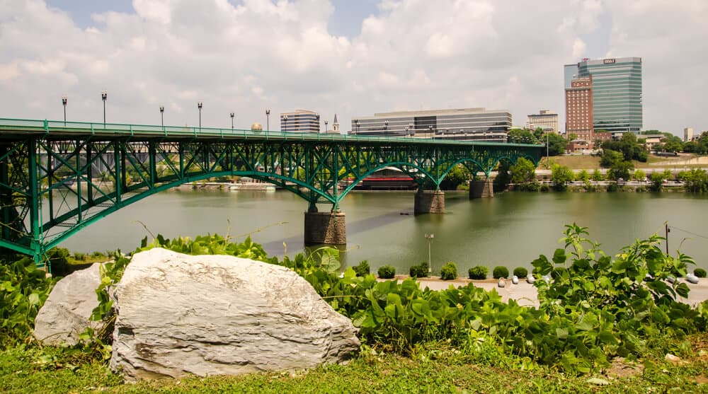 knoxville - college towns