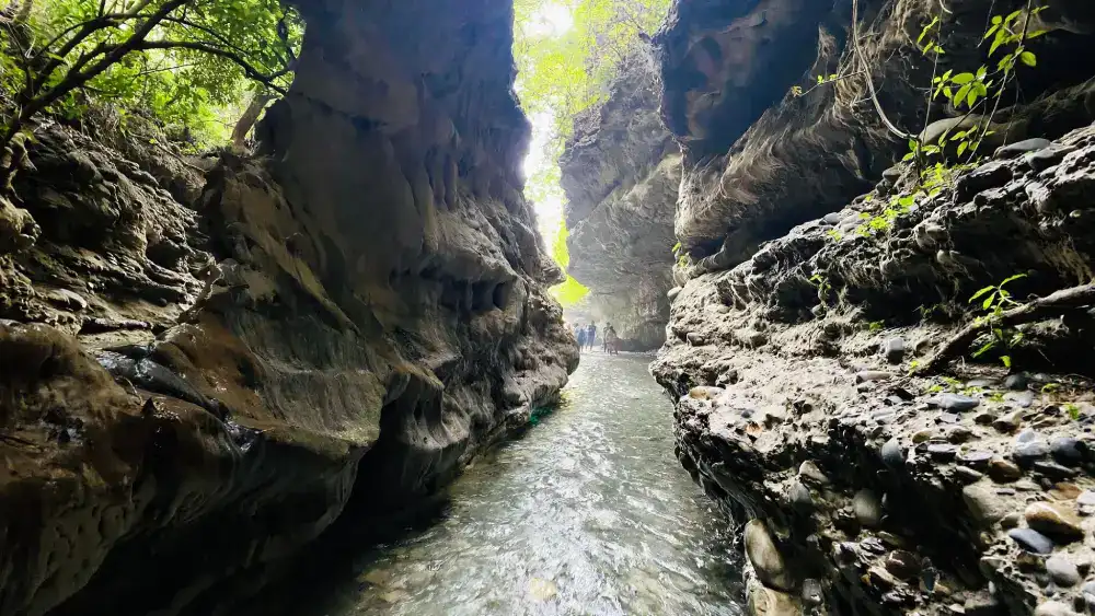 Robber's Cave