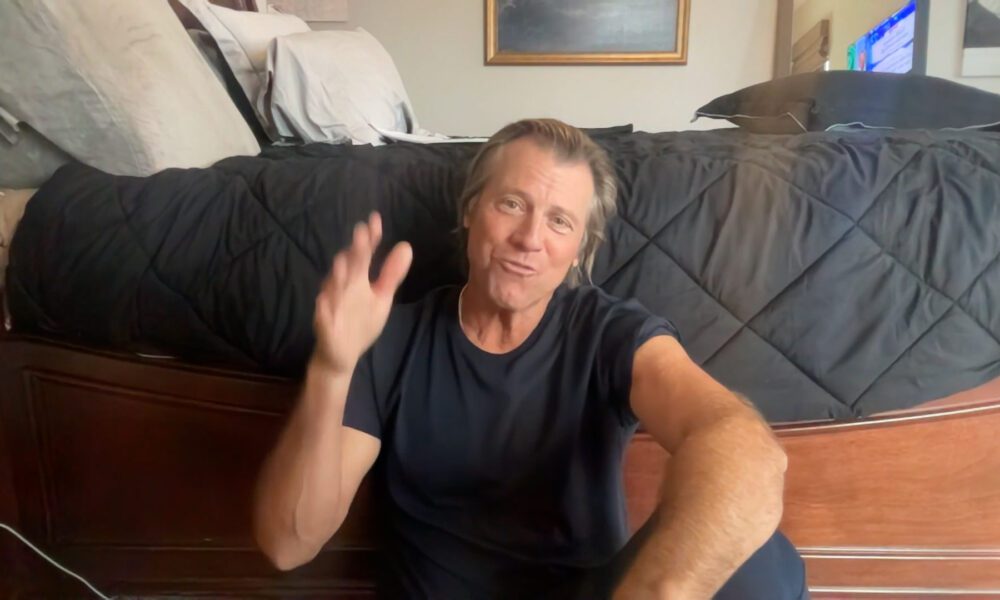 Van Patten Short 2.00 00 40 10.Still001