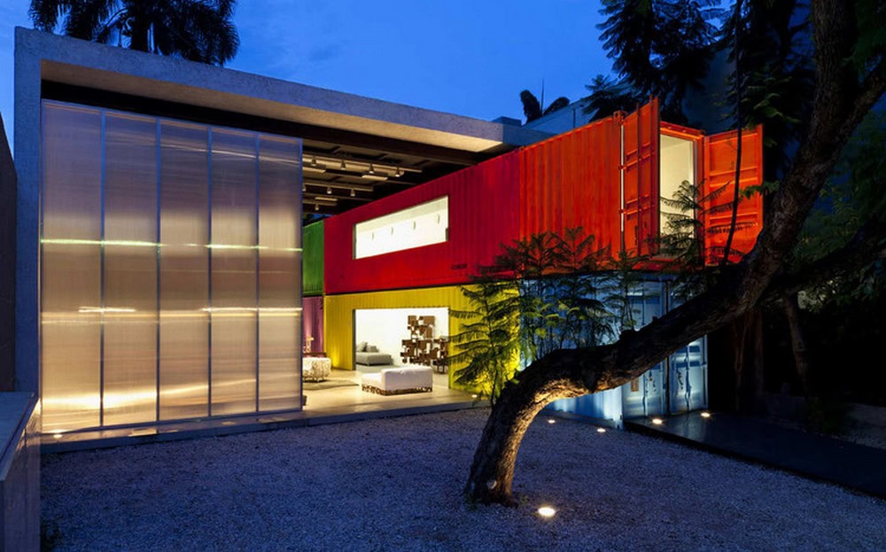 Discover-The-Best-Luxury-Showrooms-In-Dubai_9 Discover-The-Best-Luxury-Showrooms-In-Dubai_9 luxury showrooms in dubai Discover The Best Luxury Showrooms In Dubai! Discover The Best Luxury Showrooms In Dubai 9