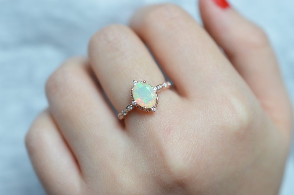 Oval Ethiopian Opal Ring - Clara - Image 4