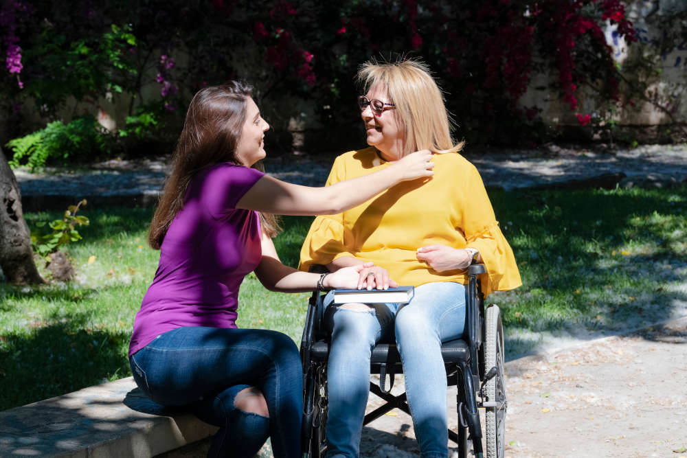 acompa&ntilde;ante de personas con discapacidad