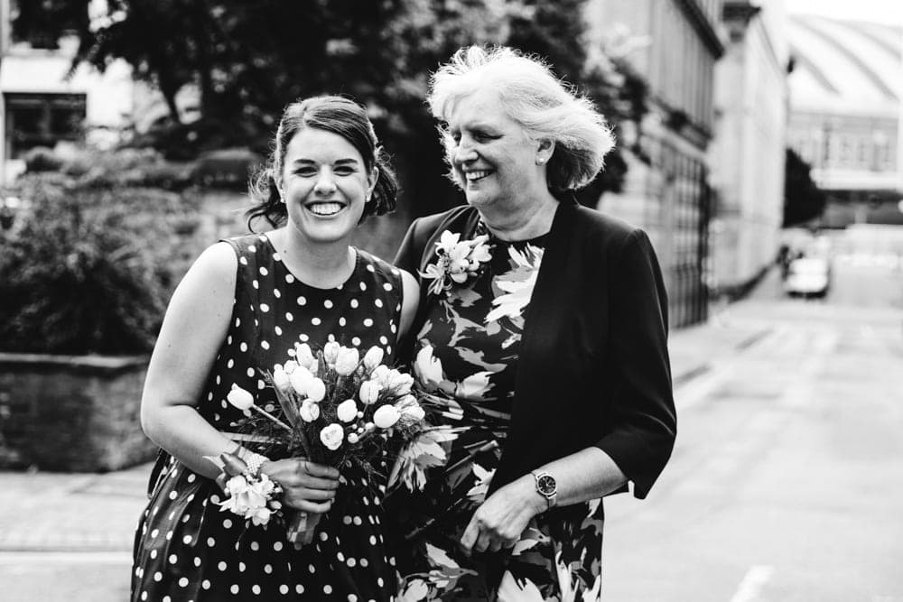 mum and daughter portrait at Heron House Registry Office
