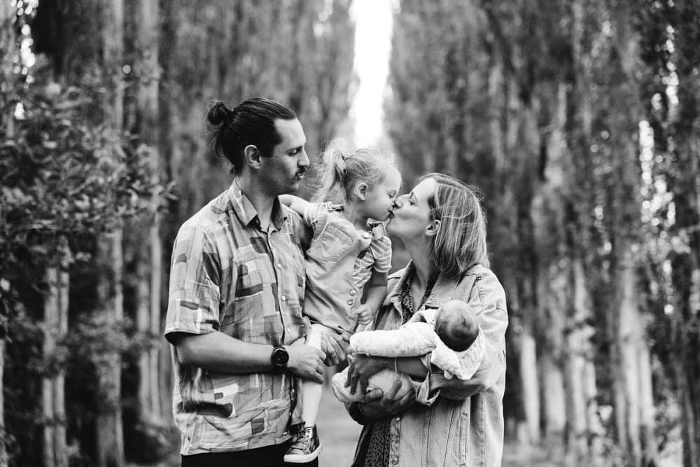 Family photoshoot at fletcher moss in didsbury by er photography