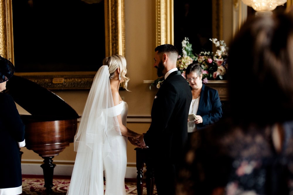 Liverpool town hall wedding photography teri and mat's big day at liverpool town hall