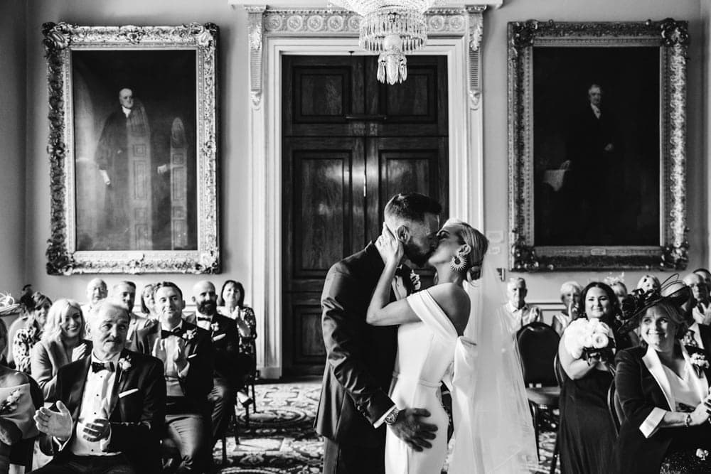 Liverpool town hall wedding photography teri and mat's big day at liverpool town hall