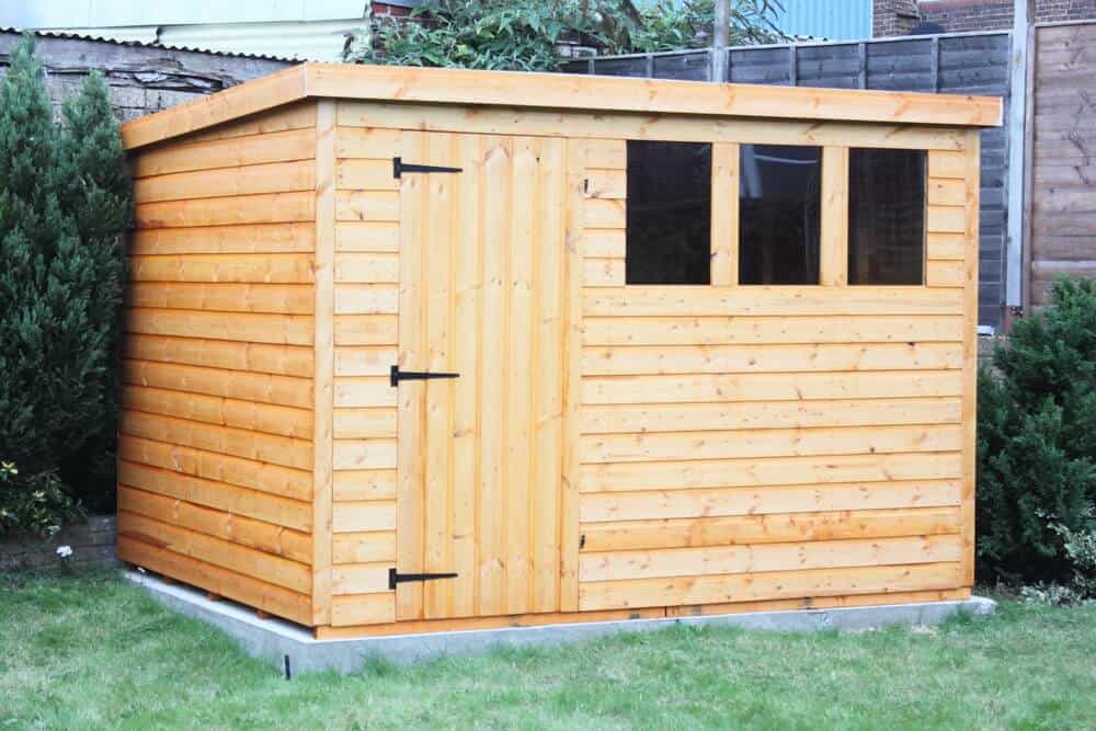 wood shed in the garden