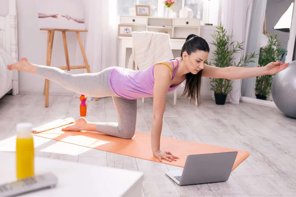 Choosing the Right Online Personal Trainer: A Guide