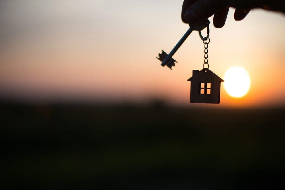 How a Mortgage Broker Can Save You Time and Money on Your Home Loan
