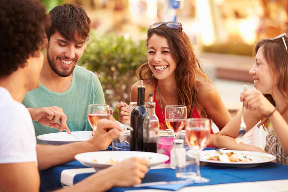 Garden Party Inspiration - Outdoor Dining at Its Finest