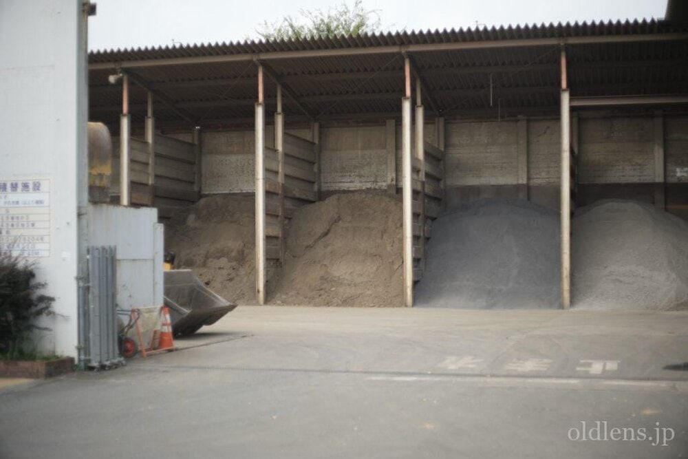 Petri cc auto 55mm f1.8 review作例 エモい画像写真が撮れるオールドレンズ jpeg撮って出し 風景 スナップ 工場現場