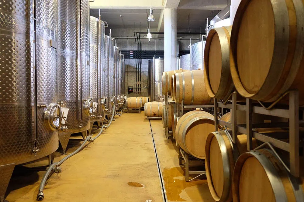 Prima Pavimenti ha una gamma di soluzioni per il solo settore vitivinicolo e per le distillerie. Indoor e outdoor.