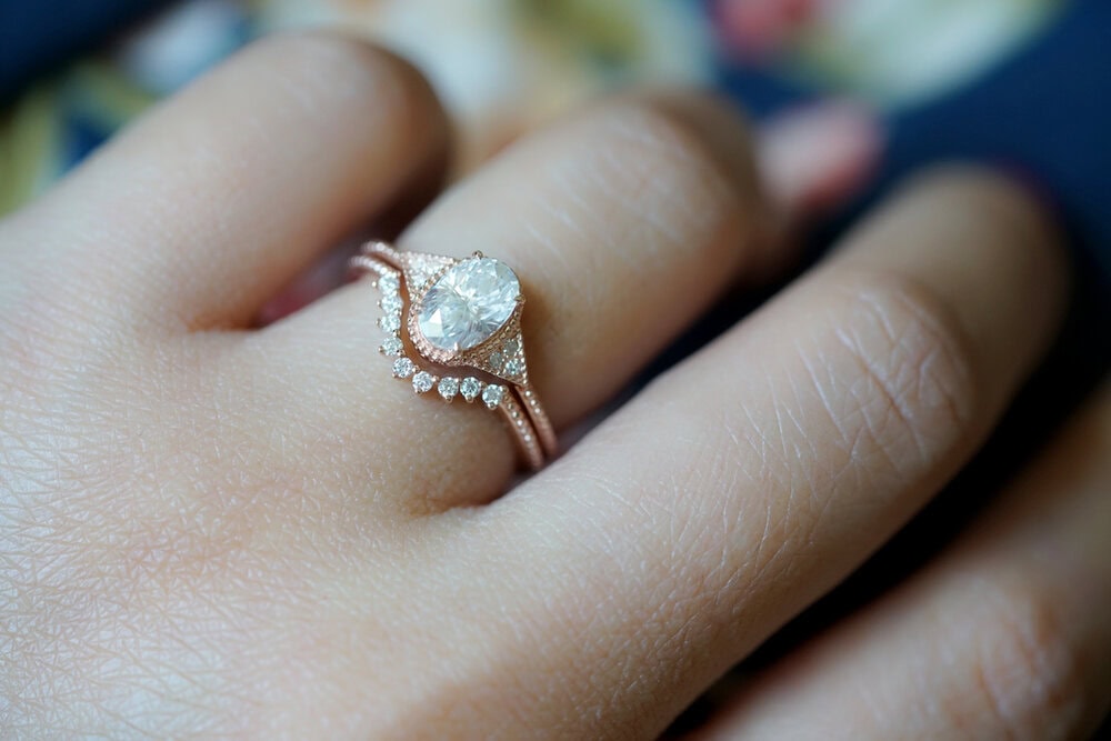 Vintage Wedding Band - Zoe - Image 4