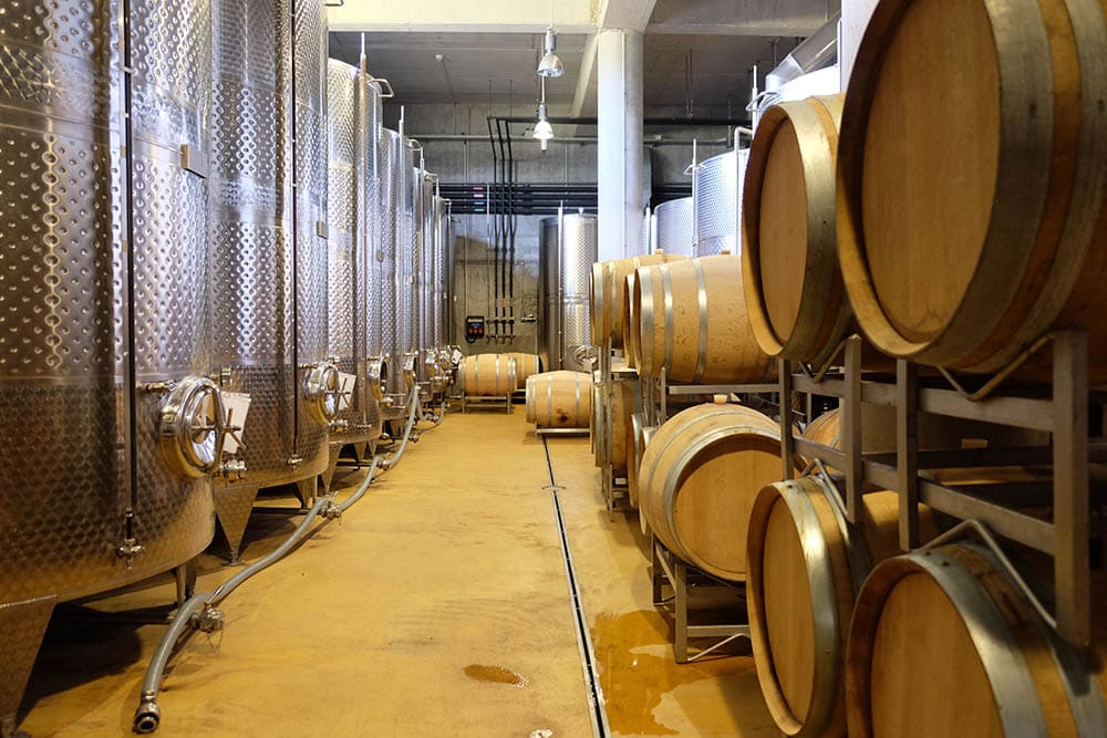 Prima Pavimenti ha una gamma di soluzioni per il solo settore vitivinicolo e per le distillerie. Indoor e outdoor.