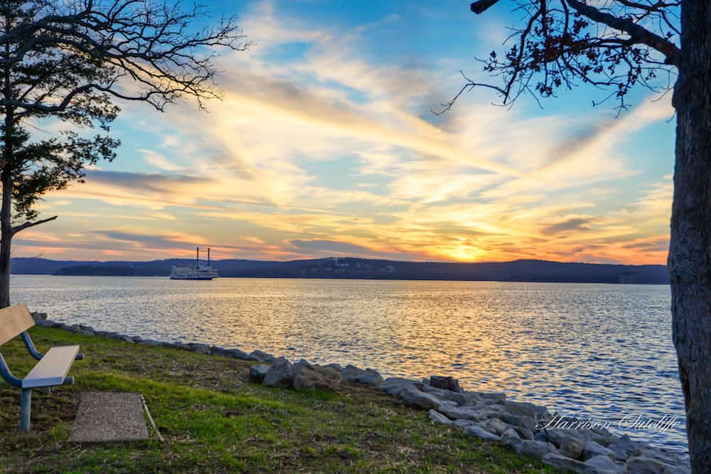 Table Rock Lake summer vacation arkansas ozarks eureka springs