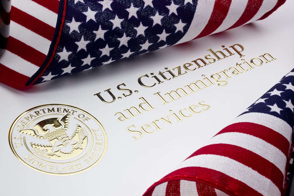 Abogado Para Ayuda Con USCIS