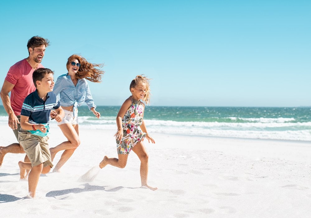Die beste Urlaubsart für die ganze Familie wählen.