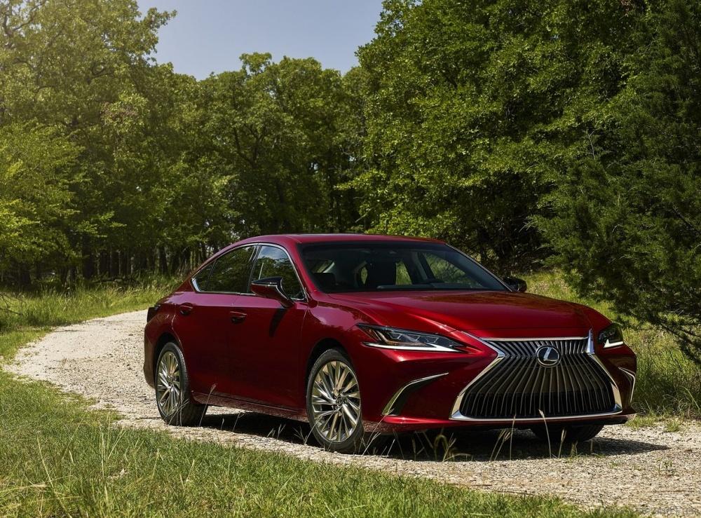 Lexus