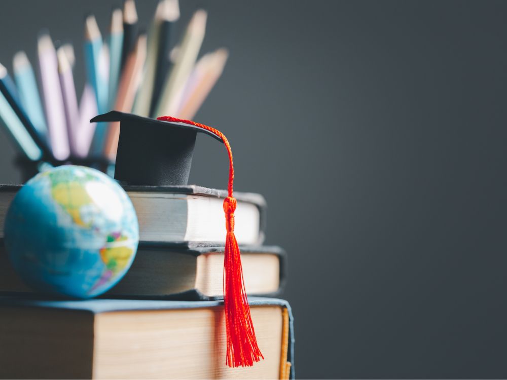 How to Practice English Conversation Effectively at Home