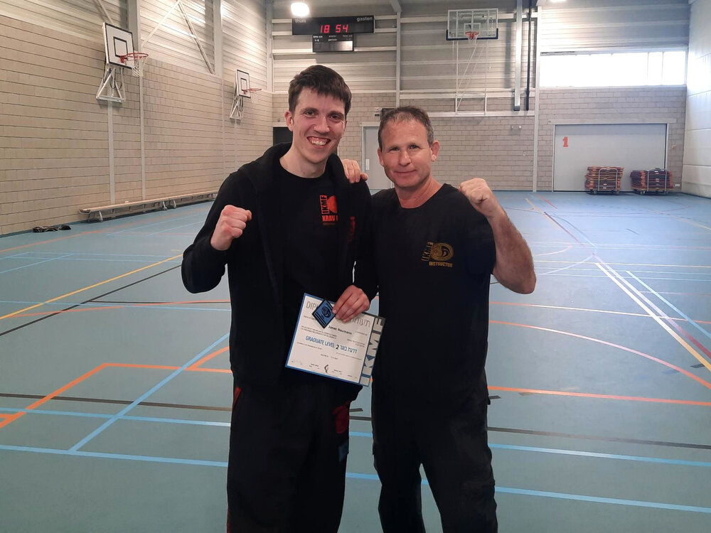 Instructor Janec mit Tamir Gilad bei erfolgreicher G2 Prüfung.
