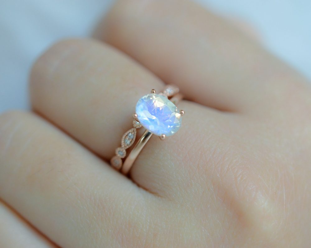 Solitaire Oval Moonstone Ring - Evelyn - Image 3