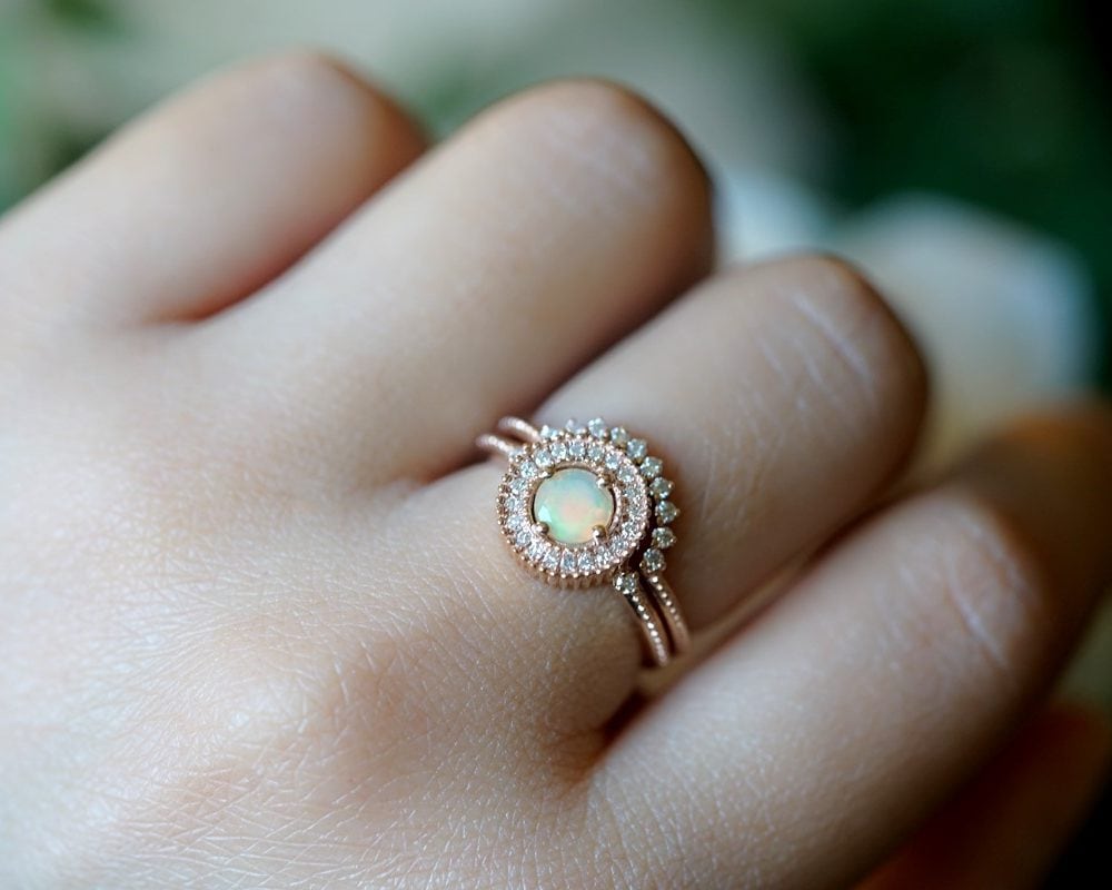 Vintage Wedding Band - Lucy - Image 4