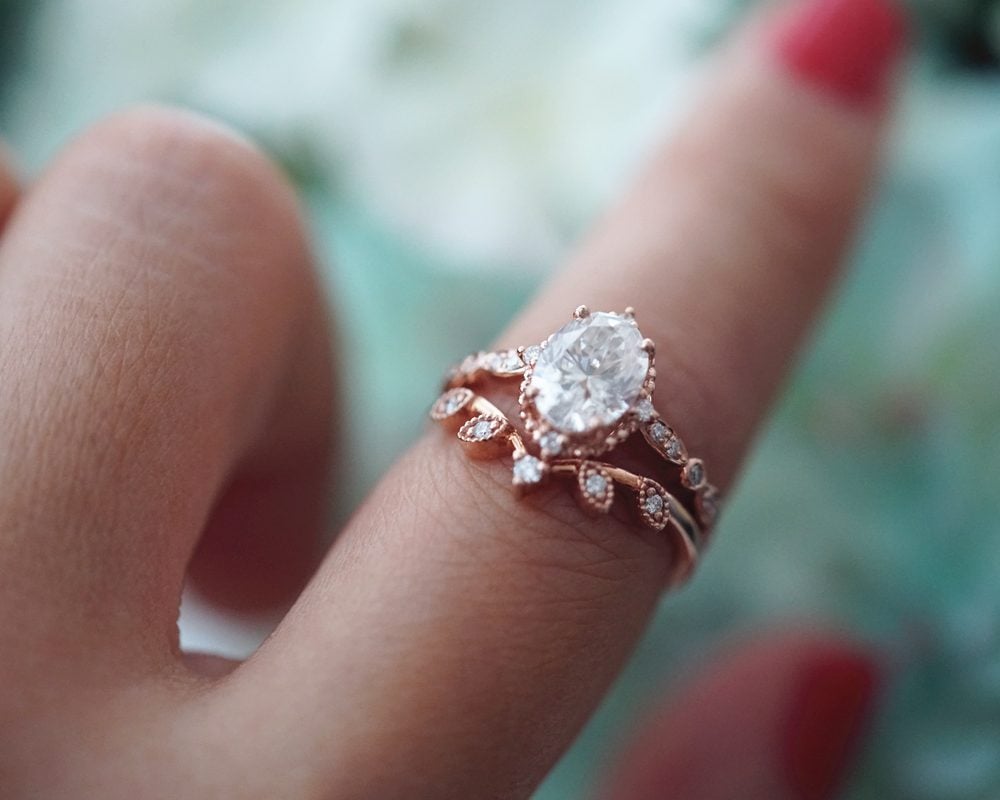 Vintage Oval Alexandrite Engagement Ring - Minerva - Image 9