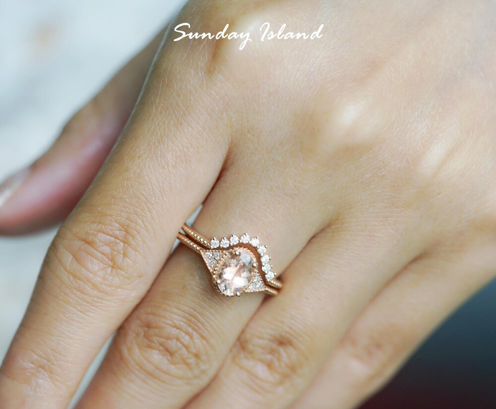 Oval Morganite Ring - Laura - Image 4