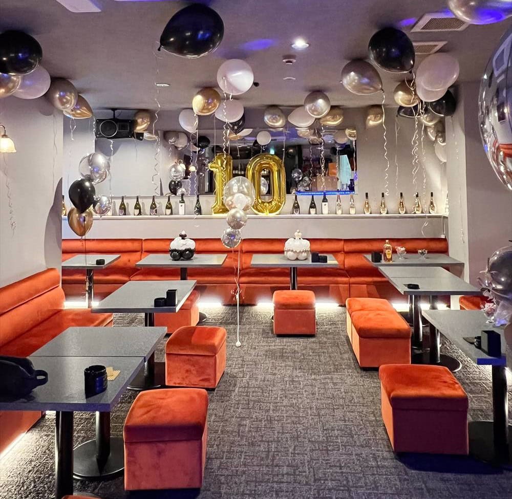 フィリピンパブ スナック キャバクラ 周年記念バルーン装飾演出