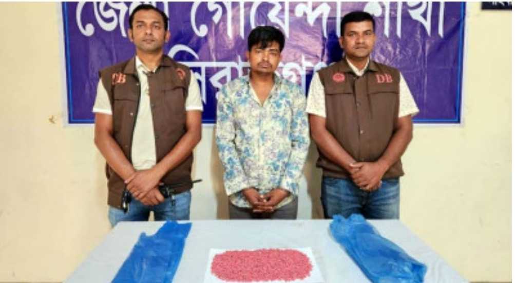 সিরাজগঞ্জে ৪ হাজার ইয়াবাসহ কারবারি আটক