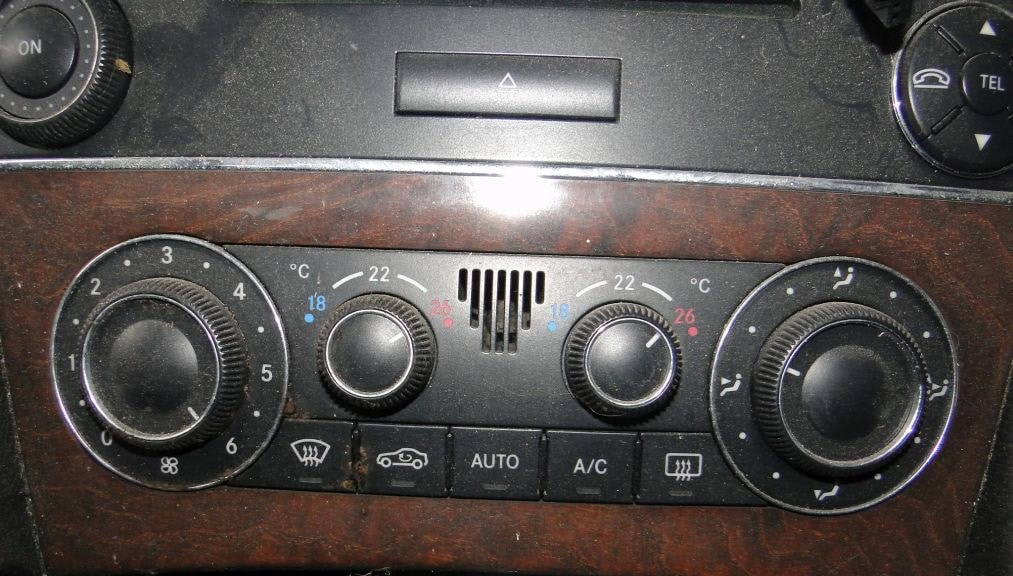 MERCEDES C KLASA W203 W204 KOMBI PO LIFCIE PANEL KLIMATYZACJI