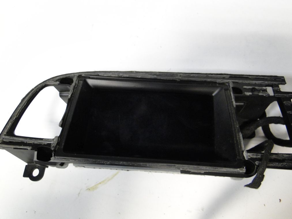 AUDI MONITOR BT0919604 HARMAN BECKER WYŚWIETLACZ
