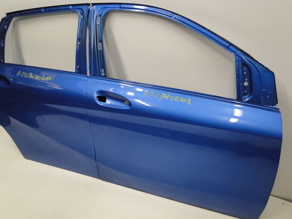 MERCEDES B KLASA W246 DRZWI PRAWE PRZEDNIE - obrazek 3