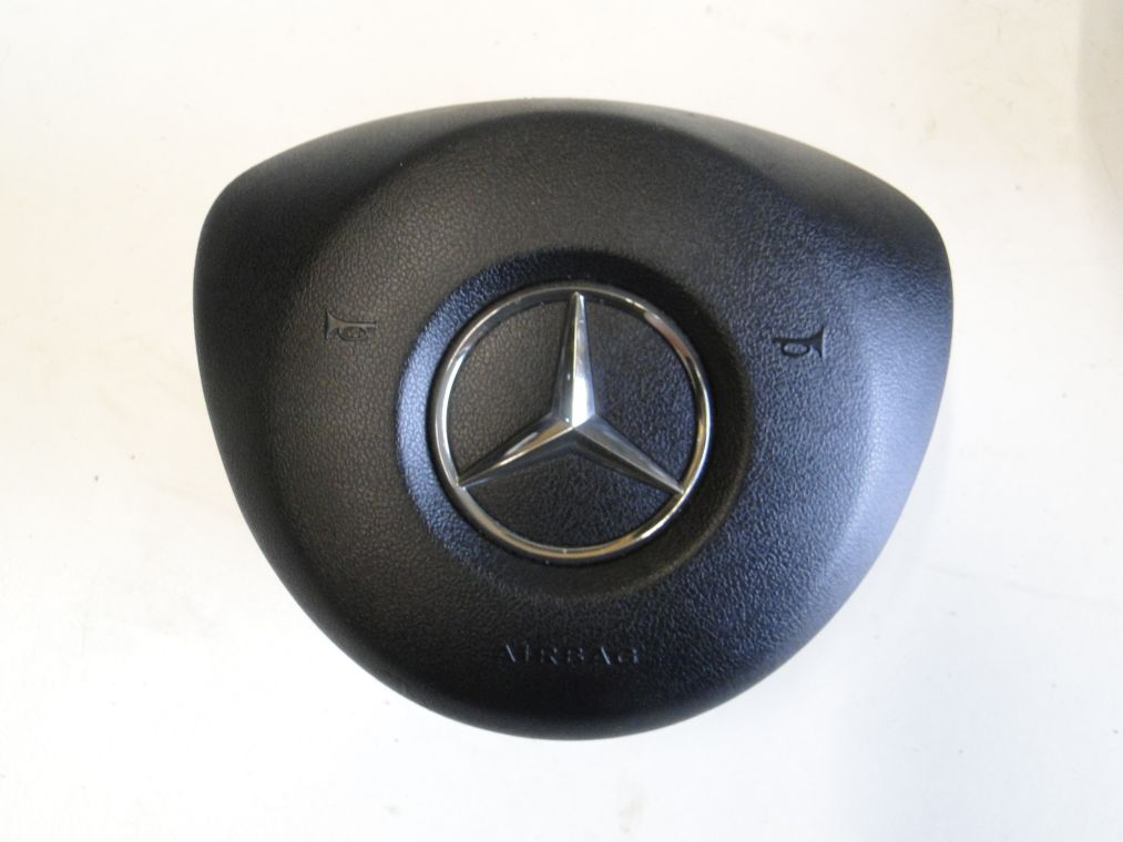 MERCEDES C KLASA W205 COUPE AMG PODUSZKA - obrazek 2