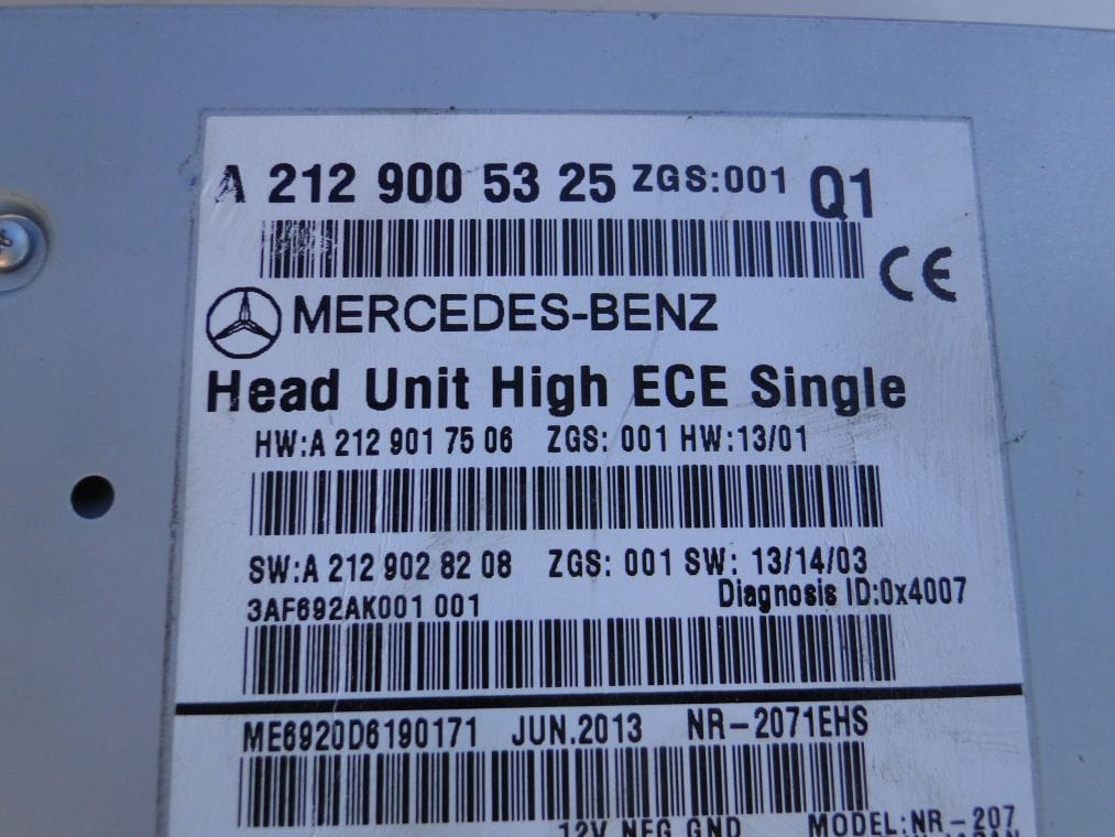 MERCEDES E KLASA W212 RADIO WYŚWIETLACZ CD A2129005325 - obrazek 3
