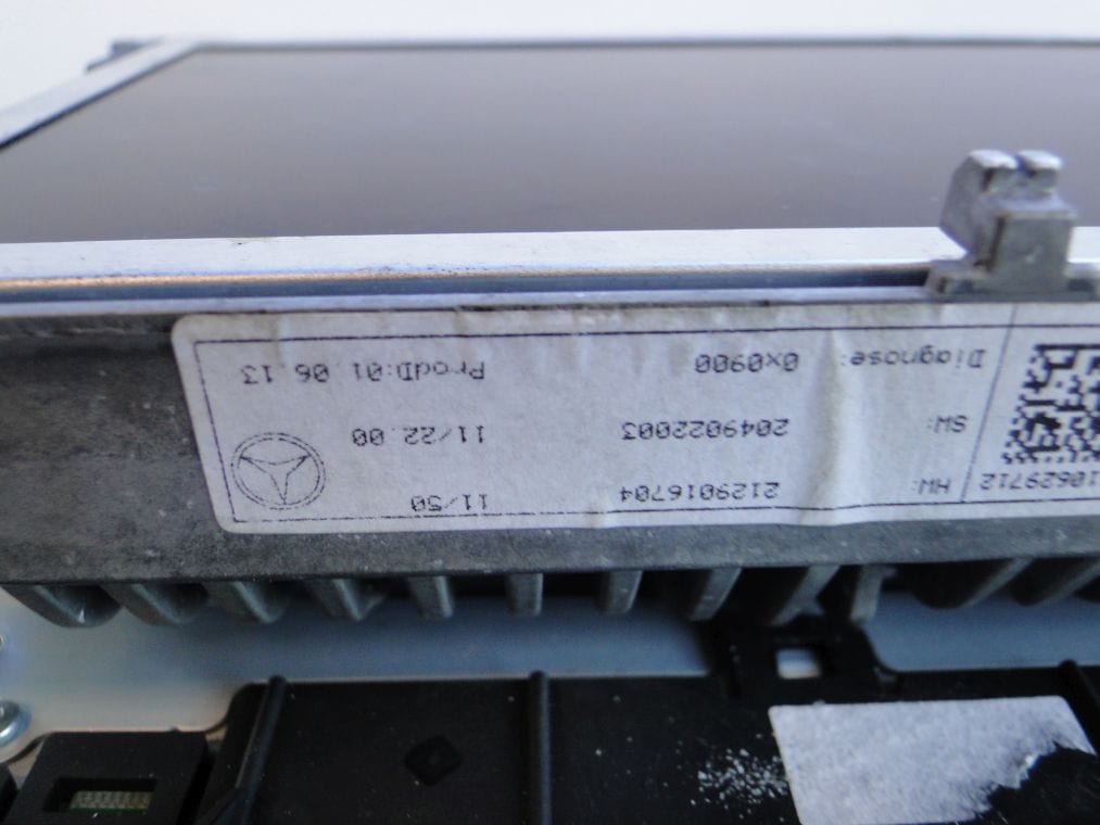 MERCEDES E KLASA W212 RADIO WYŚWIETLACZ CD A2129005325 - obrazek 4