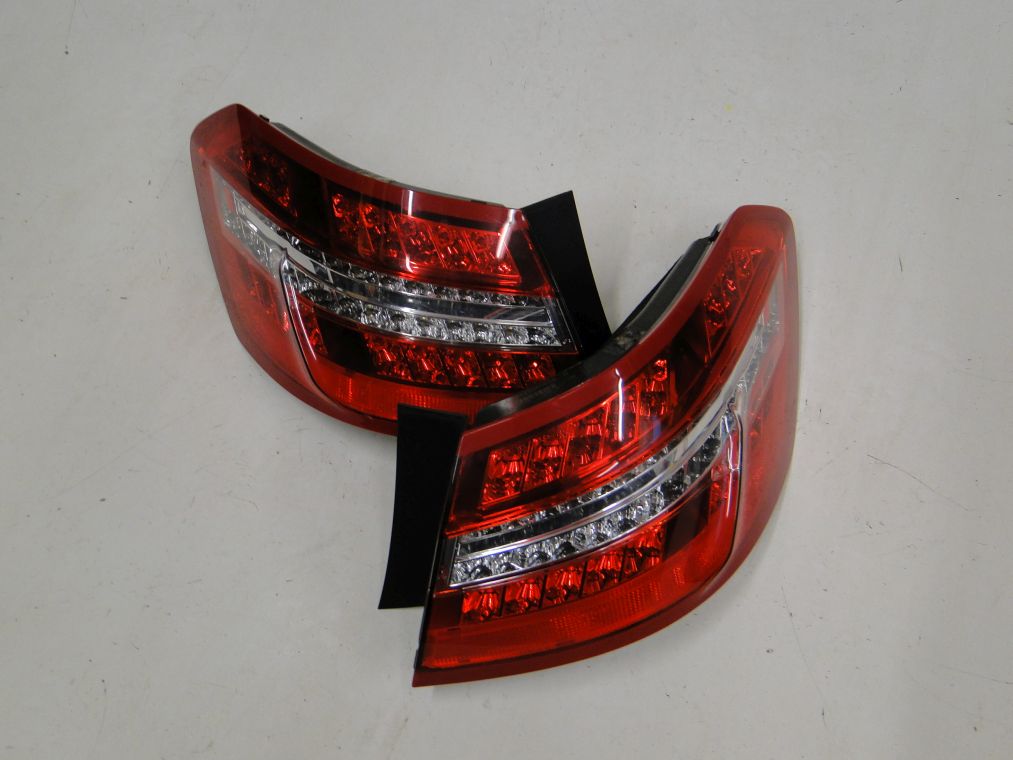 MERCEDES E KLASA W212 LIMUZYNA LAMPA TYLNA PRAWA LEWA - obrazek 2
