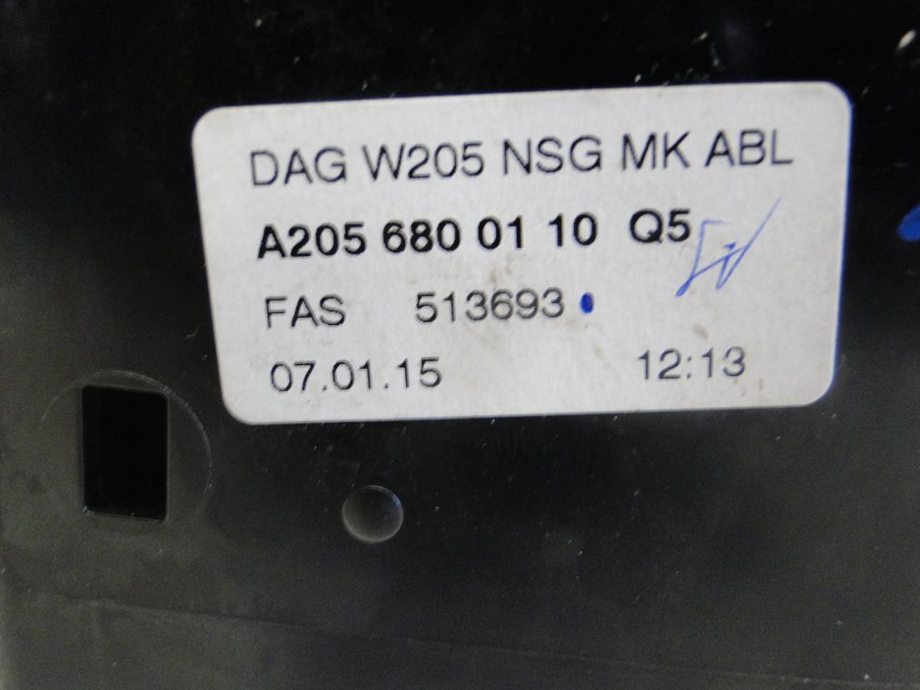 MERCEDES C KLASA W205 PANEL WYBIERAK - obrazek 7