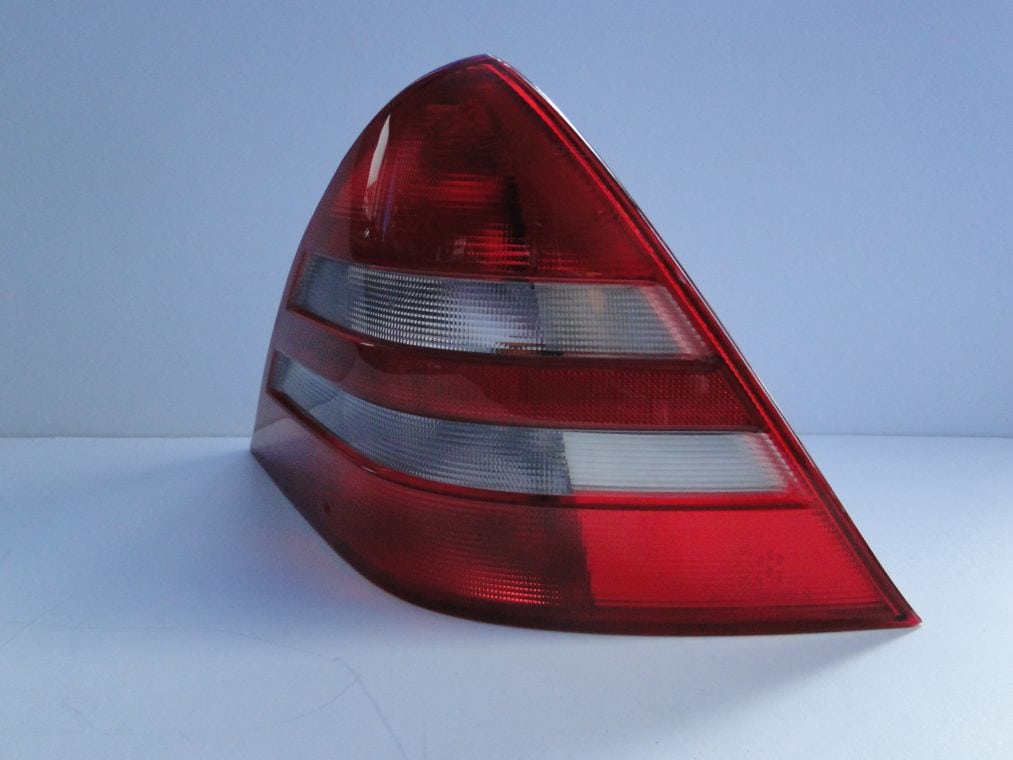 MERCEDES SLK R170 CABRIO LAMPA TYLNA PRAWA - obrazek 2