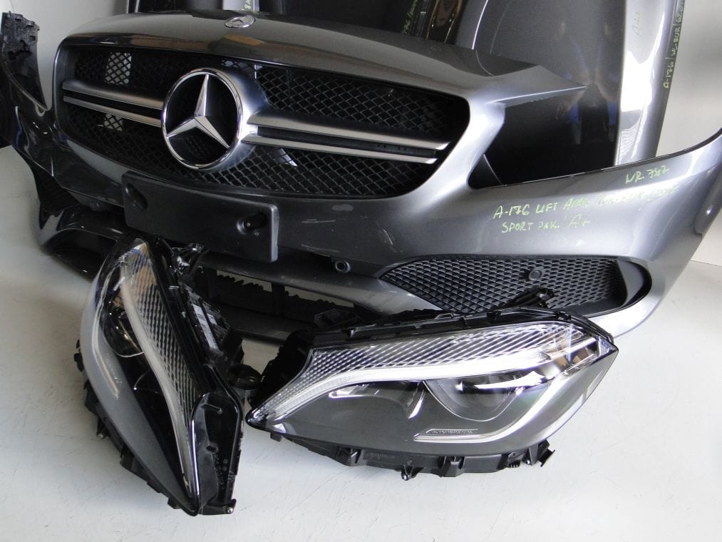 MERCEDES A KLASA 176 PO LIFCIE LAMPA LED PRAWA LEWA AMG - obrazek 2