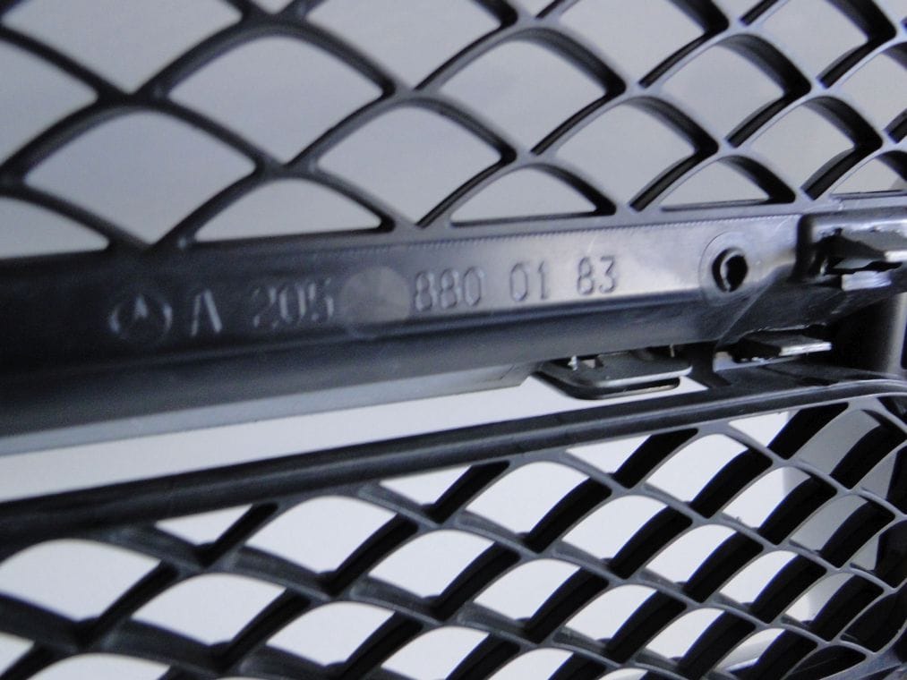 MERCEDES C KLASA W205 GRILL ATRAPA AMG - obrazek 7